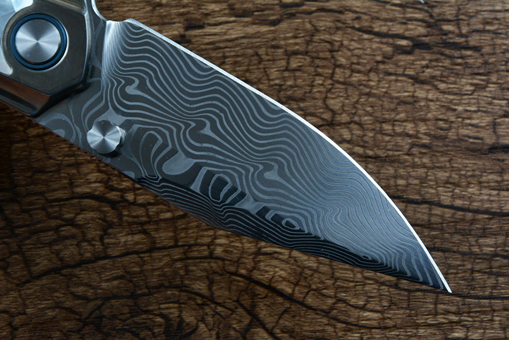 Y-START Damascus Blade Folding Knife Titanium inlay Clam Shell Handle YF04