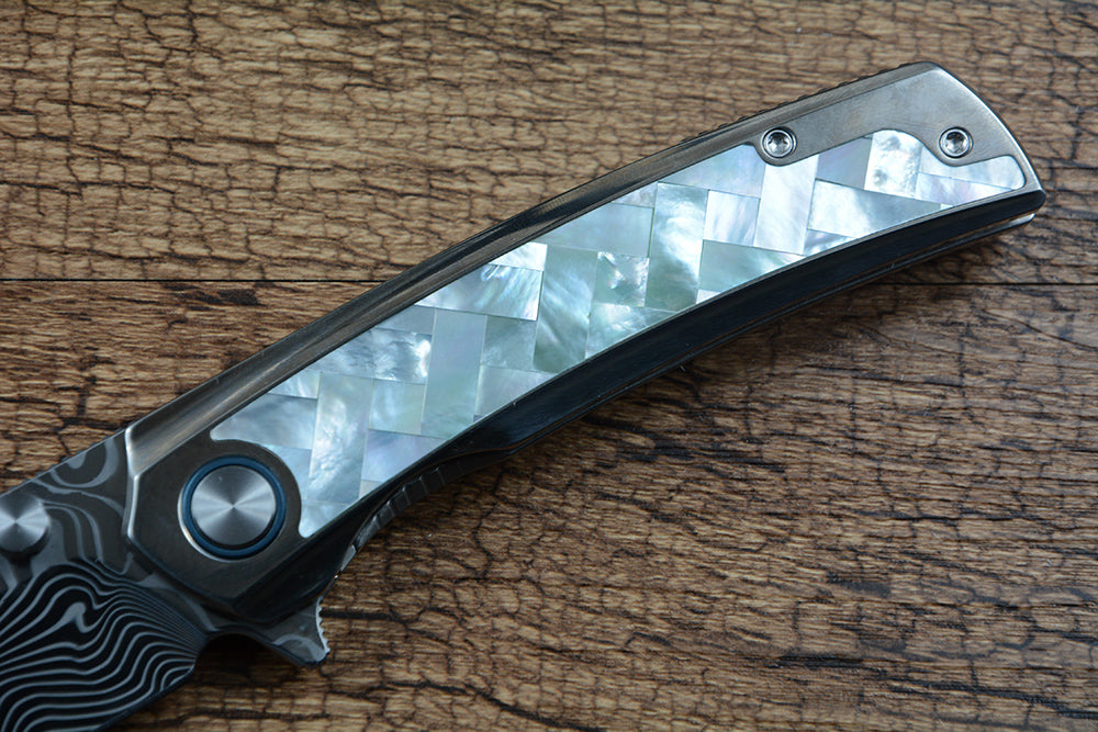 Y-START Damascus Blade Folding Knife Titanium inlay Clam Shell Handle YF04